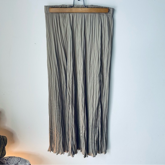 RW&CO. Pleated Maxi Skirt in Beige - Picture 2 of 3